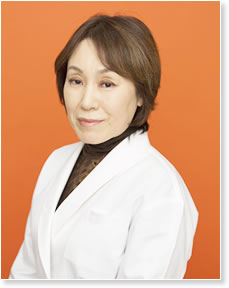 鈴木真理医師